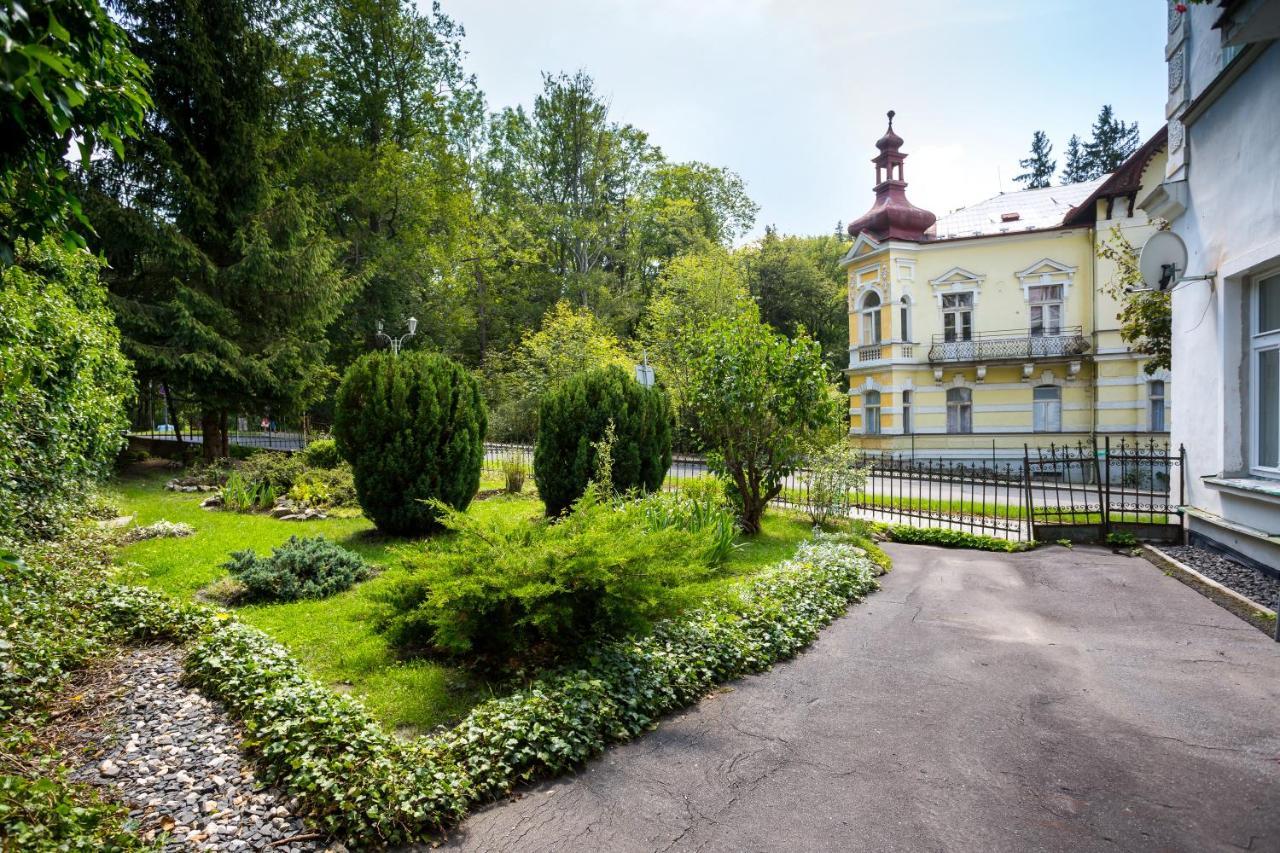 Apartman Karlovarska Марианске-Лазне Экстерьер фото